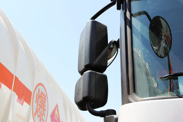 联合U系&nbsp;液化气体运输车外观图片