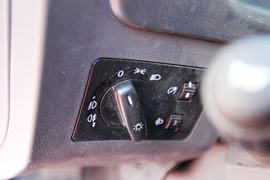 联合U系&nbsp;液化气体运输车驾驶室图片