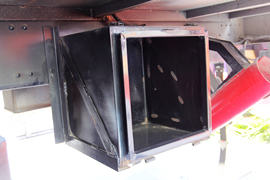 联合U系&nbsp;液化气体运输车底盘图片