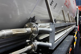 联合U系&nbsp;液化气体运输车上装图片