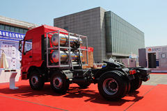 北奔 V3M重卡 336马力 6X2 LNG牵引车(ND4240L27J7Z01)