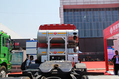陕汽重卡 德龙新M3000 336马力 6X2 LNG牵引车(SX4256GR279TL)