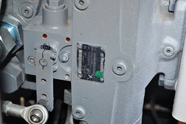 杰狮&nbsp;混凝土搅拌车上装                                                图片