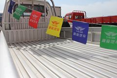 唐骏 赛菱 1.1L 61马力 汽油 2.4米双排栏板微卡(ZB1030ASC0F)