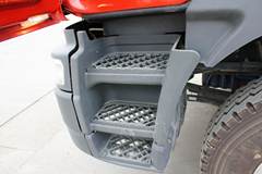 东风柳汽 乘龙M5重卡 310马力 8X4 9.6米仓栅式载货车(LZ5311CCYQELA)