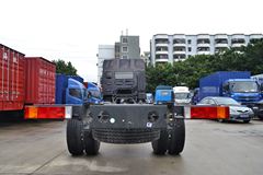 东风柳汽 乘龙M5重卡 240马力 6X2 9.6米排半载货车(底盘)(LZ5250XXYM5CA)