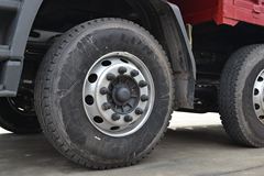 东风柳汽 乘龙M5重卡 280马力 8X4 9.6米排半载货车(LZ1311QELA)