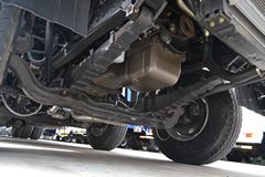 东风柳汽 乘龙M5重卡 280马力 8X4 9.6米排半载货车(LZ1311QELA)