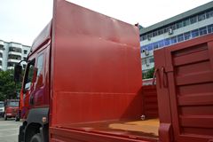 东风柳汽 乘龙M5重卡 280马力 8X4 9.6米排半载货车(LZ1311QELA)