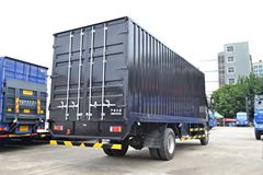 东风柳汽 乘龙M3中卡 180马力 4X2 7.7米厢式排半载货车(LZ5162XXYRAPA)