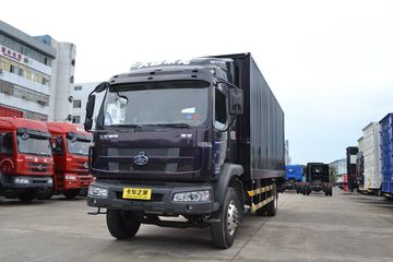 东风柳汽 乘龙M3中卡 180马力 4X2 7.7米厢式排半载货车(LZ5162XXYRAPA)