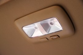 创虎XCIENT&nbsp;自卸车驾驶室                                               图片