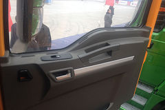 陕汽 德龙M3000 290马力 8X4 7.4米自卸车(SX3315HR366)