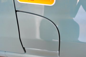 �� С��ʨ 82���� 1.3L�����(SY6420C4SBW)(����)ͼƬ