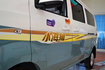 �� С��ʨ 82���� 1.3L�����(SY6420C4SBW)(����)ͼƬ