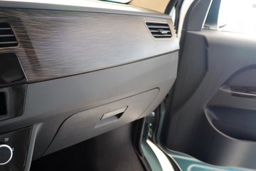 �� С��ʨ 82���� 1.3L�����(����)ͼƬ