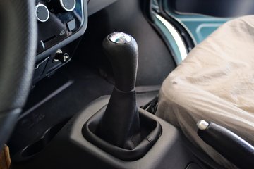 �� С��ʨ 82���� 1.3L�����(����)ͼƬ