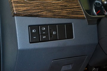 �� С��ʨ 82���� 1.3L�����(����)ͼƬ