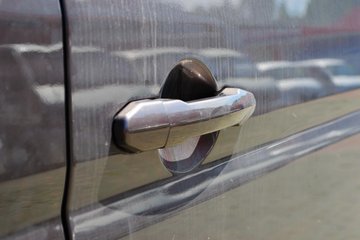 �� С��ʨ 82���� 1.3L�����(SY6420C4SBW)ͼƬ