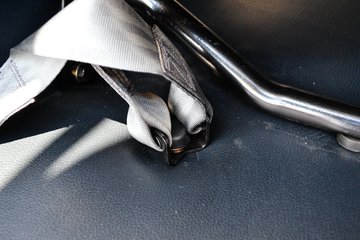 �� С��ʨ 82���� 1.3L�����(SY6420C4SBW)ͼƬ