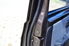 金杯 小海狮 82马力 1.3L面包车(SY6420C4SBW)