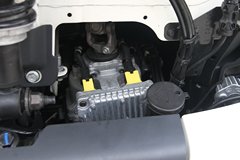 沃尔沃 新FM重卡 460马力 6X2R牵引车