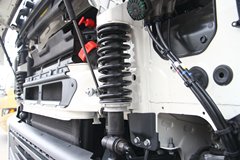 沃尔沃 新FM重卡 460马力 6X2R牵引车