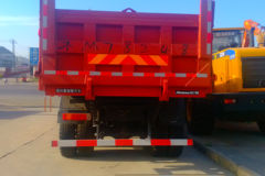 福田 欧曼ETX 9系重卡 375马力 8X4 8.2米自卸车(法士特12挡)(BJ3313DMPKF-XB) 福田 欧曼ETX 9系重卡 375马力 8X4 8.2米自卸车(法士特12挡)(BJ3313DMPKF-XB)