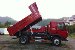 东风柳汽 乘龙 130马力 4.2米自卸车(LZ3122LAH) 东风柳汽 乘龙 130马力 4.2米自卸车(LZ3122LAH)