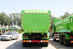 上汽红岩 新金刚重卡 336马力 6X4 5.6米自卸车(U型斗新型渣土车)