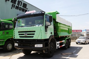 上汽红岩 新金刚重卡 336马力 6X4 5.6米自卸车(U型斗新型渣土车)