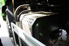 福田 欧曼ETX 9系重卡 336马力 6X4 5.6米自卸车(U型斗新型渣土车)(BJ3253DLPKB-XD)