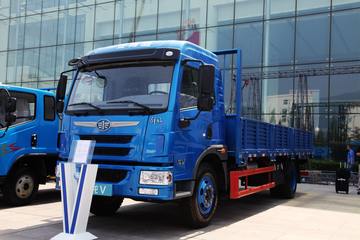 青岛解放 龙V中卡 180马力 4X2 6.75米栏板载货车(CA1168PK2L2E5A80)