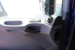 奔驰 Actros重卡 600马力 8X8 大件牵引车(型号4160)