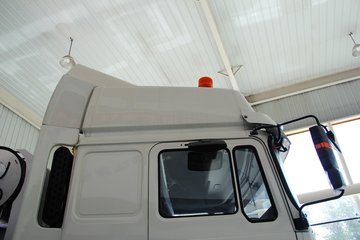 �����ؿ� ����F3000 380���� 6X4 LNGǣ����(SX4258NT384TL)ͼƬ