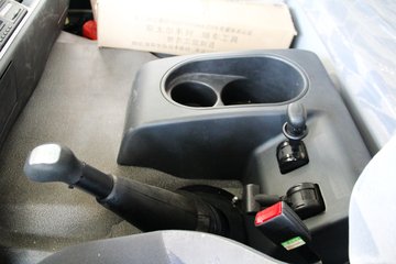 �����ؿ� ����F3000 380���� 6X4 LNGǣ����(SX4258NT384TL)ͼƬ