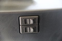 陕汽重卡 德龙F3000 380马力 6X4 LNG牵引车(SX4258NT384TL)