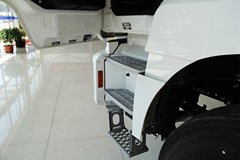 陕汽重卡 德龙F3000 380马力 6X4 LNG牵引车(SX4258NT384TL)