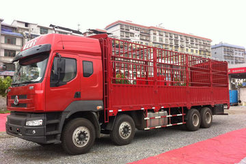 东风柳汽 乘龙M5重卡 336马力 8X4 9.6米仓栅式载货车(LZ5312CCYM5FA)