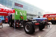 大运 N8系列重卡 336 6X2 LNG牵引车
