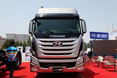 四川现代 创虎XCIENTP410重卡 410马力 6X4牵引车 四川现代 创虎XCIENTP410重卡 410马力 6X4牵引车