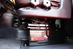 四川现代 创虎XCIENTP410重卡 410马力 6X4牵引车 四川现代 创虎XCIENTP410重卡 410马力 6X4牵引车