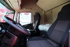 四川现代 创虎XCIENTP410重卡 410马力 6X4牵引车 四川现代 创虎XCIENTP410重卡 410马力 6X4牵引车