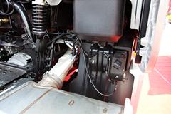 四川现代 创虎XCIENTP410重卡 410马力 6X4牵引车 四川现代 创虎XCIENTP410重卡 410马力 6X4牵引车