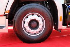 四川现代 创虎XCIENTP410重卡 410马力 6X4牵引车 四川现代 创虎XCIENTP410重卡 410马力 6X4牵引车