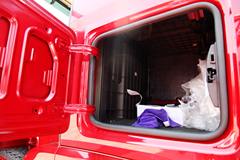 四川现代 创虎XCIENTP360重卡 360马力 4X2牵引车 四川现代 创虎XCIENTP360重卡 360马力 4X2牵引车