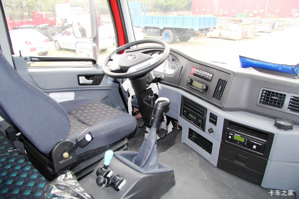 悍V重卡375 6*4钜惠两年无息