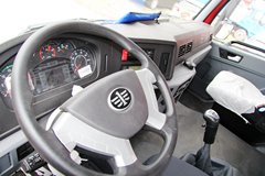 青岛解放 悍V重卡 336马力 6X2 LNG牵引车(CA4226P1K15T3NE5A80)