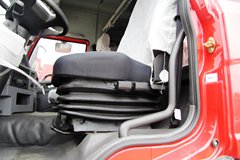 青岛解放 悍V重卡 336马力 6X2 LNG牵引车(CA4226P1K15T3NE5A80)