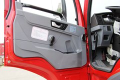 青岛解放 悍V重卡 336马力 6X2 LNG牵引车(CA4226P1K15T3NE5A80)